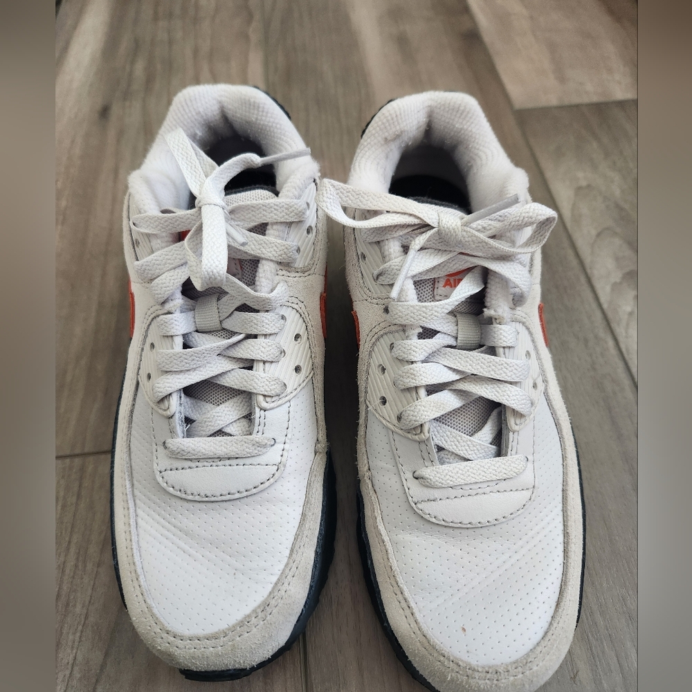 Boy's Nike Air Max 90 SE Size 5Y